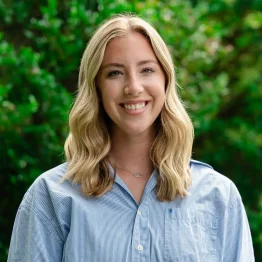 Emma Tennant_Headshot_02 (1)